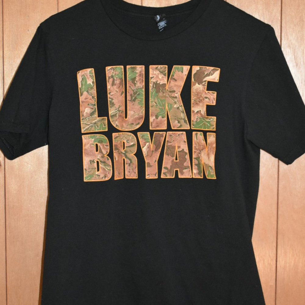 Luke Bryan Black & Camo Lettered Tee Size Small